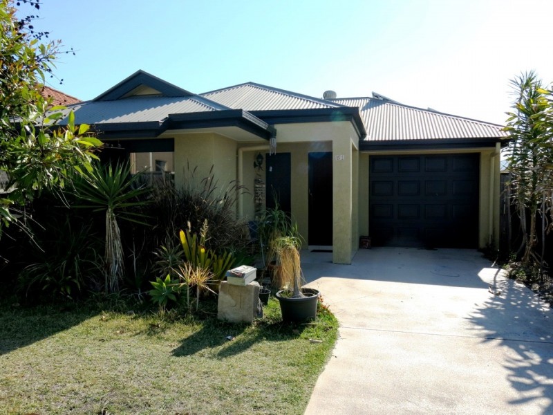 31 Lloyd Bird Crescent, Springfield Lakes QLD 4300