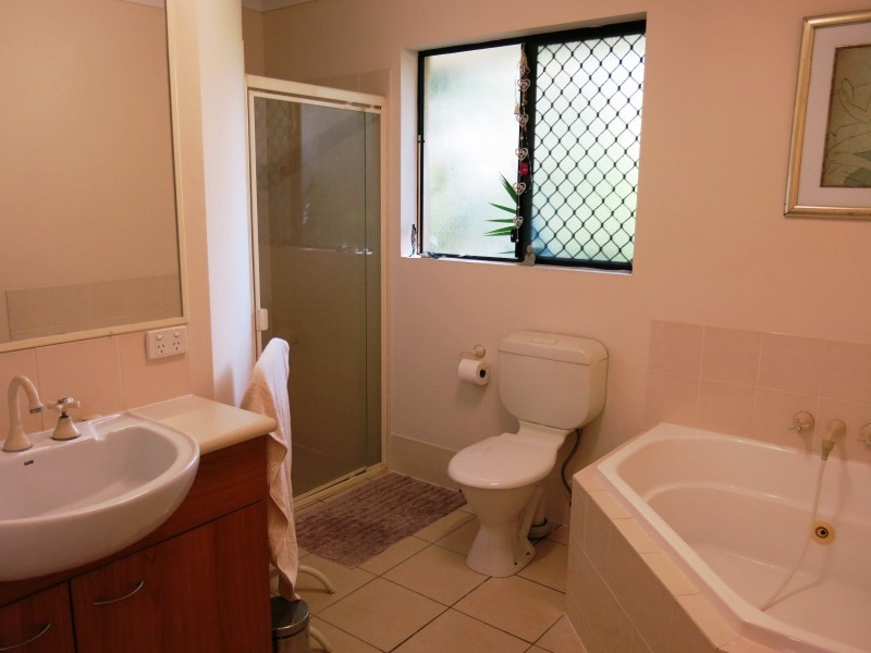 31 Lloyd Bird Crescent, Springfield Lakes QLD 4300