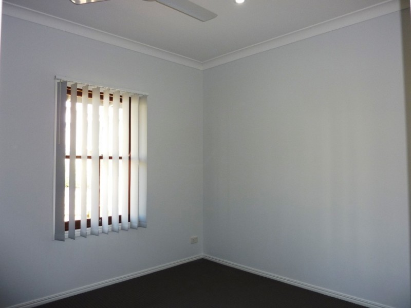 12 Yellowstone Way, Springfield Lakes QLD 4300