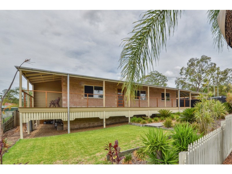 4 Vanessa Court, Camira QLD 4300
