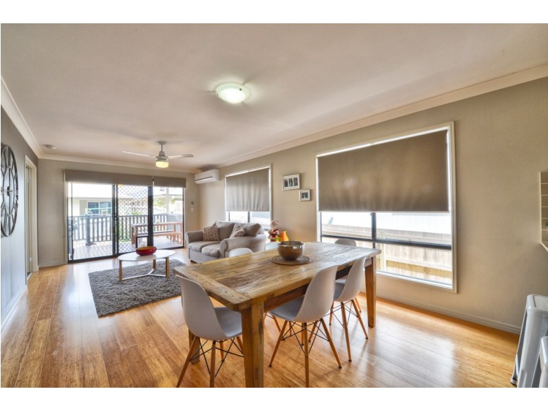 9 Hillsborough Place, Springfield Lakes QLD 4300