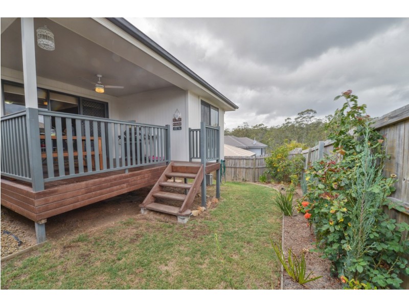 9 Hillsborough Place, Springfield Lakes QLD 4300