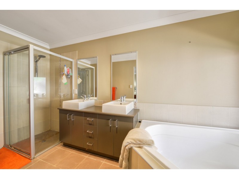 58 Parkside Drive, Springfield QLD 4300