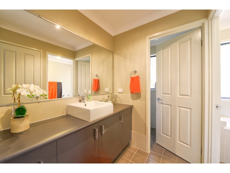 58 Parkside Drive, Springfield QLD 4300