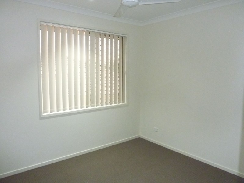 1 Dry Dock Circuit, Springfield Lakes QLD 4300