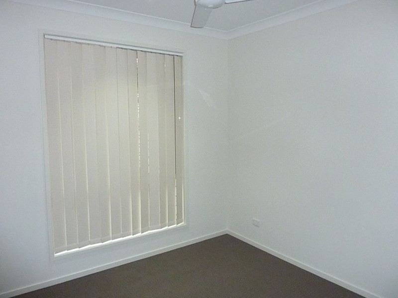 1 Dry Dock Circuit, Springfield Lakes QLD 4300