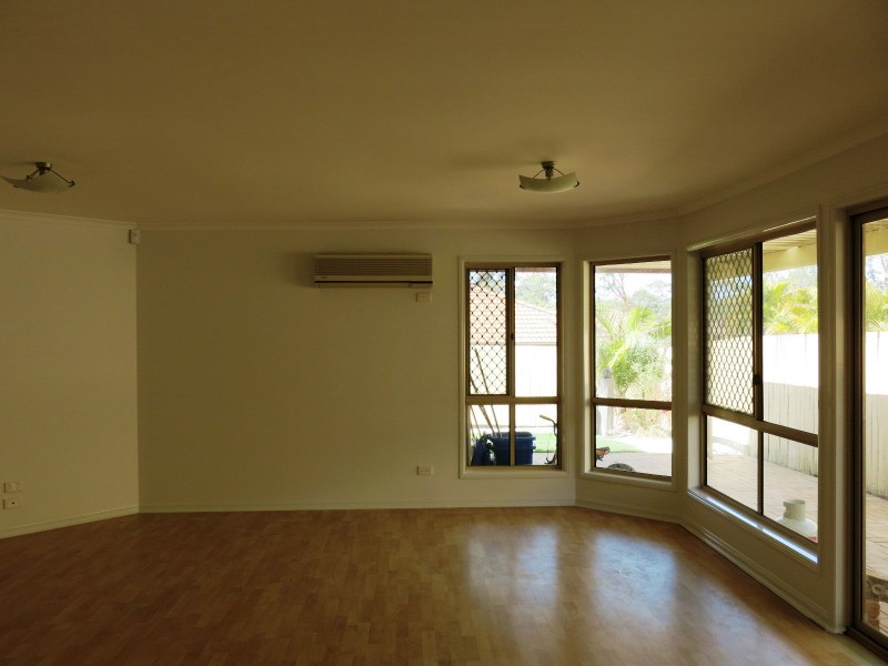 18 Goldeneye Place, Forest Lake QLD 4078