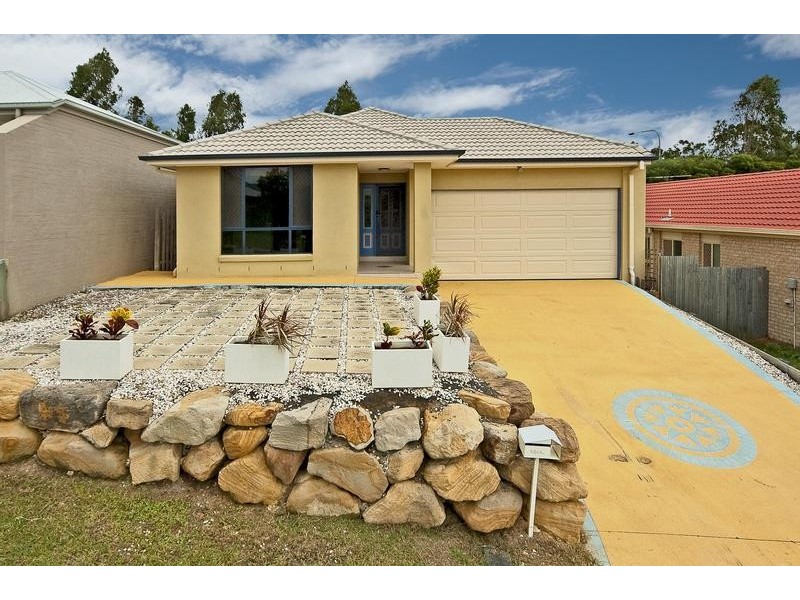 3 Freesia Close, Springfield Lakes QLD 4300