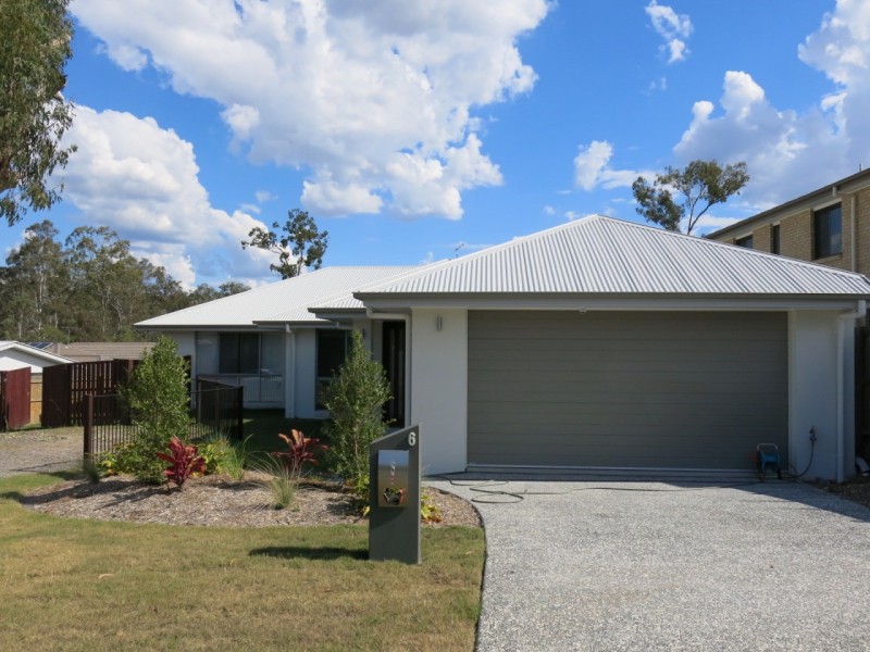 6 Livinus Place, Augustine Heights QLD 4300