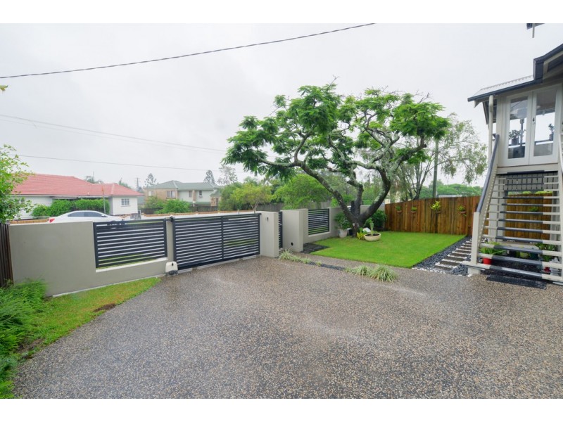 25 Jerrold Street, Sherwood QLD 4075