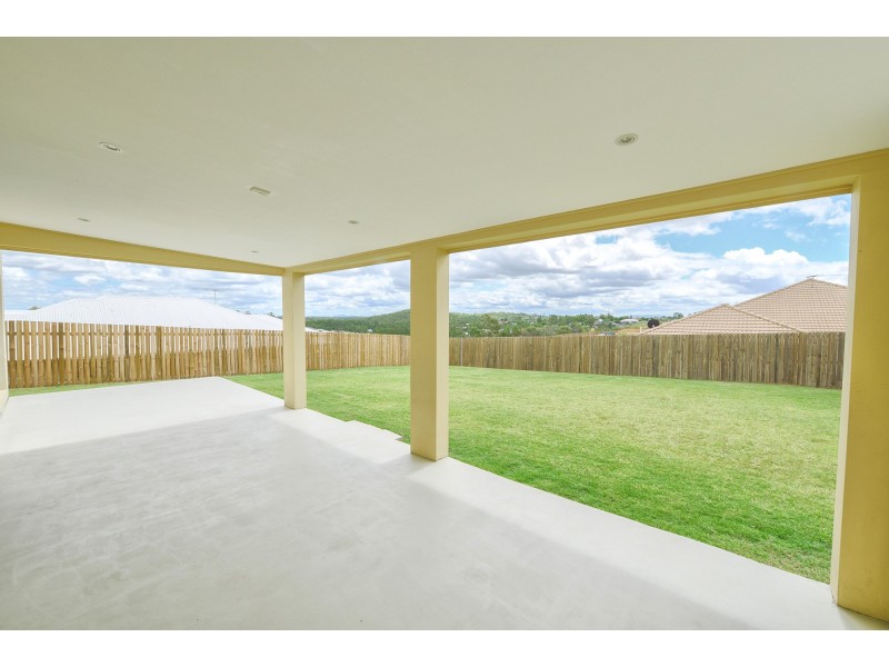 15 Opossum Circuit, Springfield Lakes QLD 4300