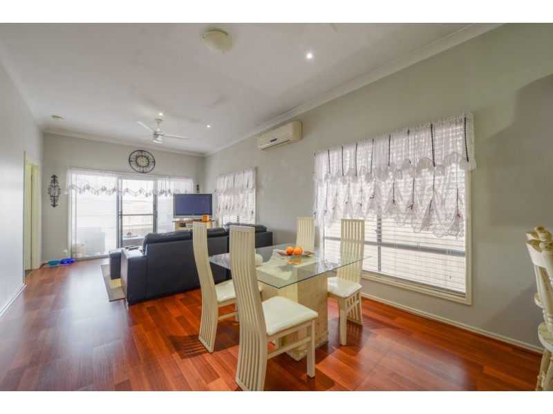 7 Hillsborough Place, Springfield Lakes QLD 4300