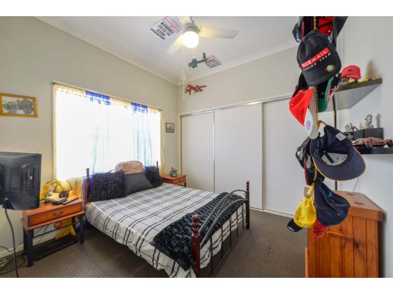 7 Hillsborough Place, Springfield Lakes QLD 4300