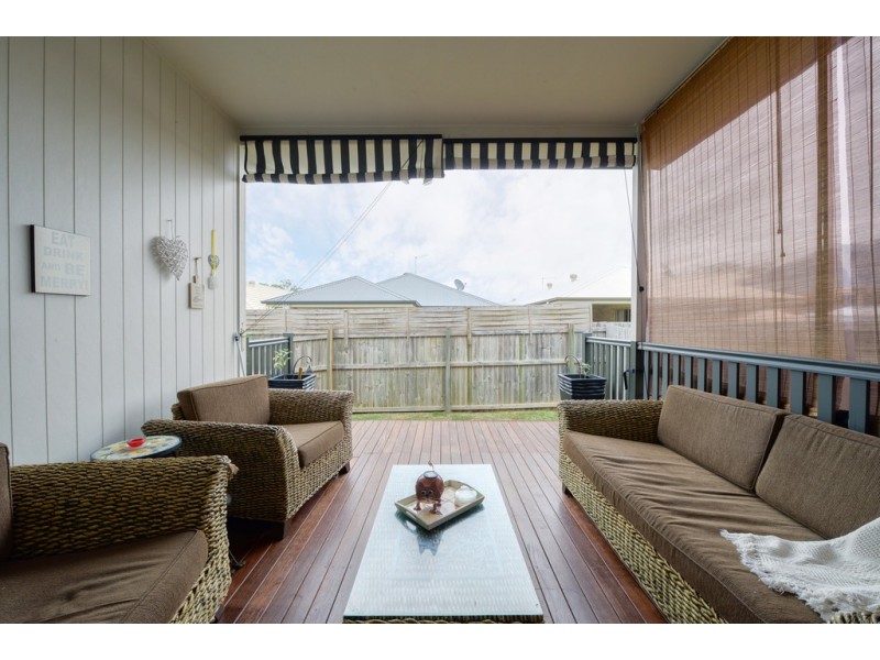 7 Hillsborough Place, Springfield Lakes QLD 4300