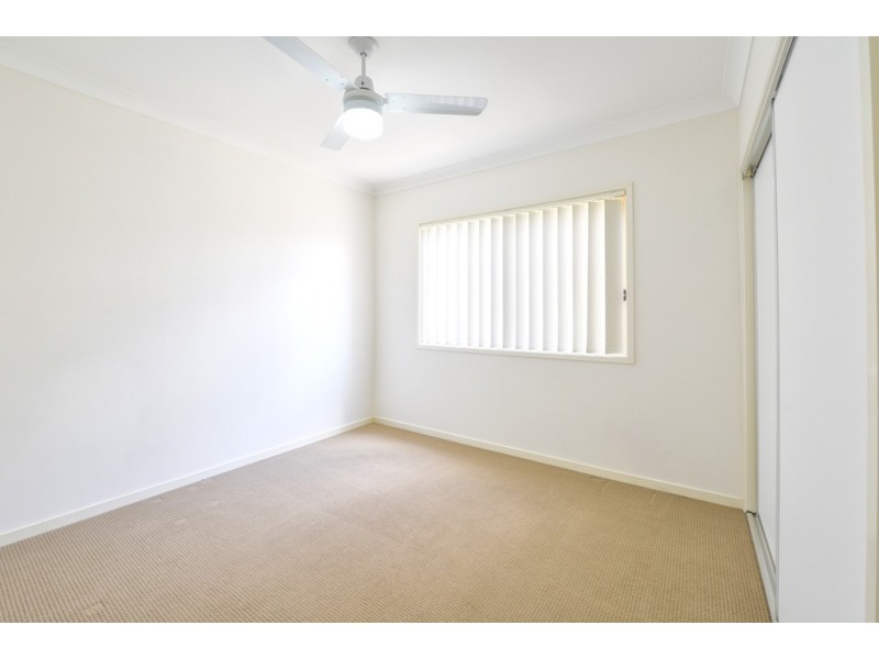 37 Parkview Drive, Springfield Lakes QLD 4300