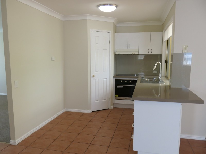 17 Ravenswood Lane, Springfield QLD 4300