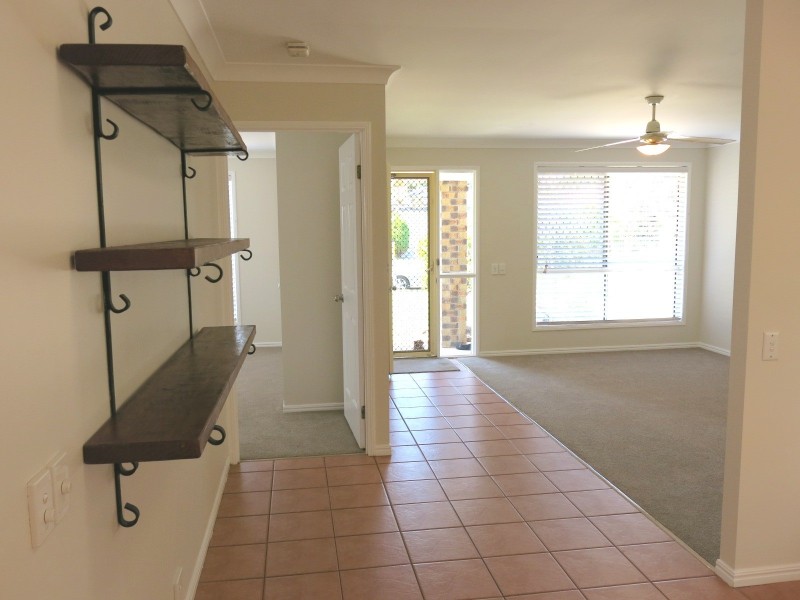 17 Ravenswood Lane, Springfield QLD 4300