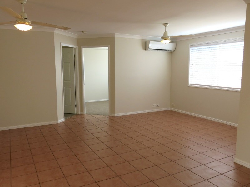 17 Ravenswood Lane, Springfield QLD 4300