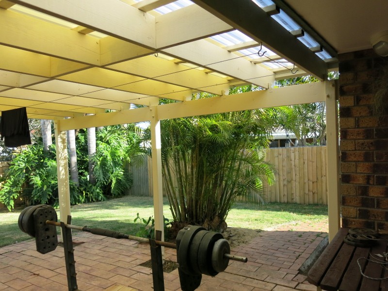 17 Ravenswood Lane, Springfield QLD 4300