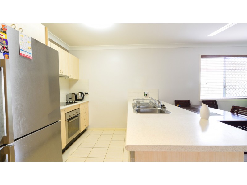 18 Moonbeam Street, Springfield Lakes QLD 4300