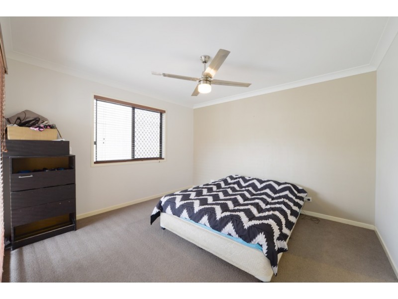 18 Moonbeam Street, Springfield Lakes QLD 4300