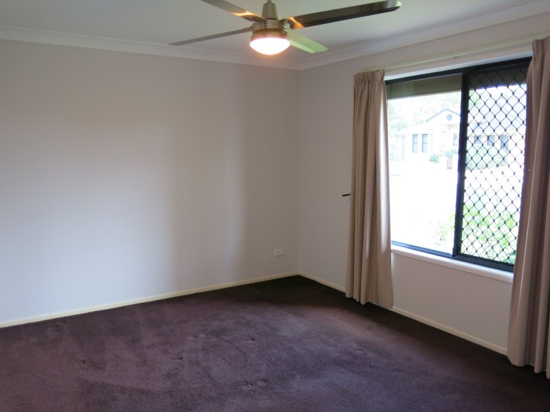 4 Labelle Street, Springfield Lakes QLD 4300