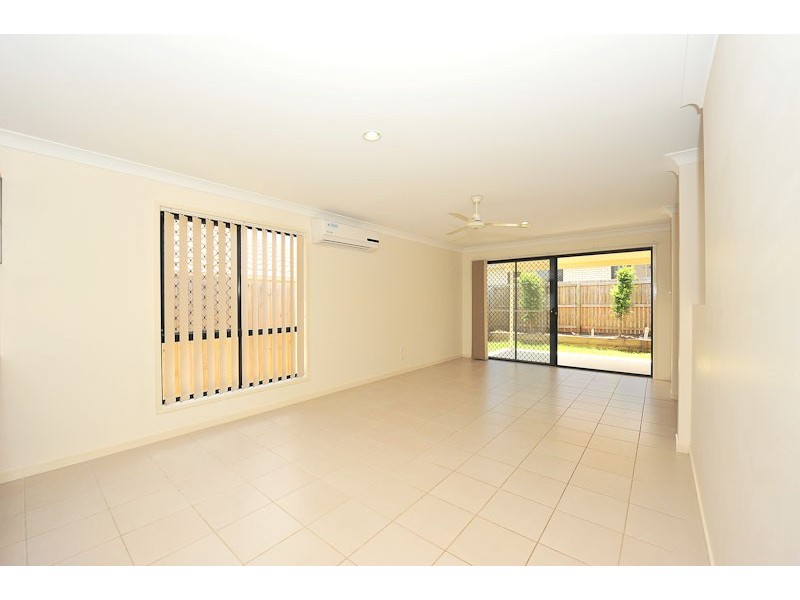 42 Carnarvon Avenue, Springfield Lakes QLD 4300