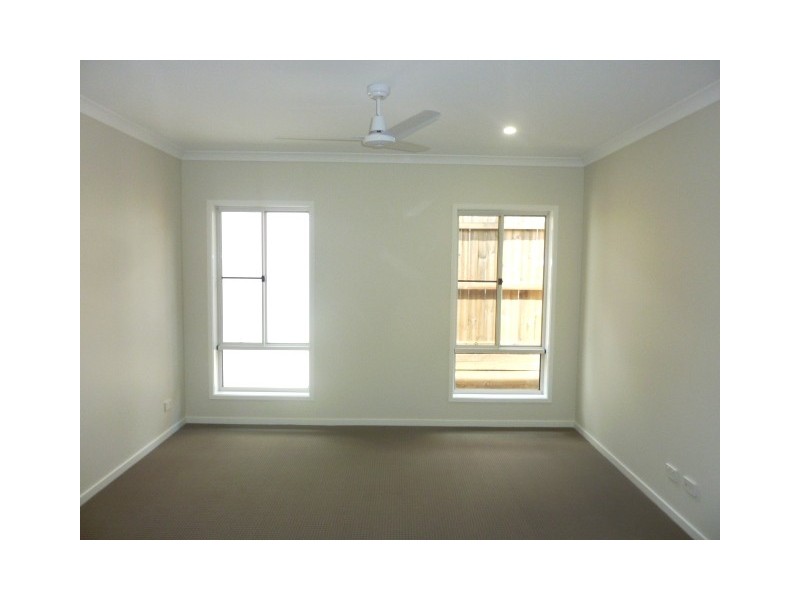 10 Hall Court, Bellbird Park QLD 4300