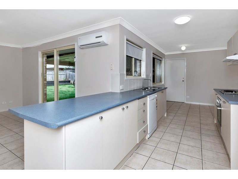 72 James Josey Avenue, Springfield Lakes QLD 4300