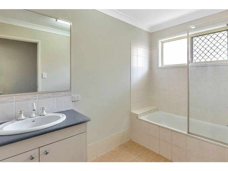 72 James Josey Avenue, Springfield Lakes QLD 4300