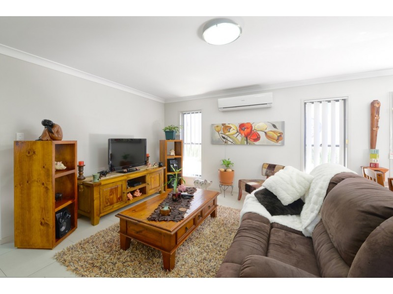 3 Keppel Close, Springfield Lakes QLD 4300