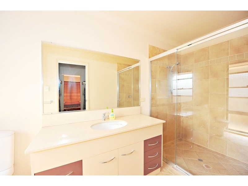 42 Neptune Street, Springfield Lakes QLD 4300