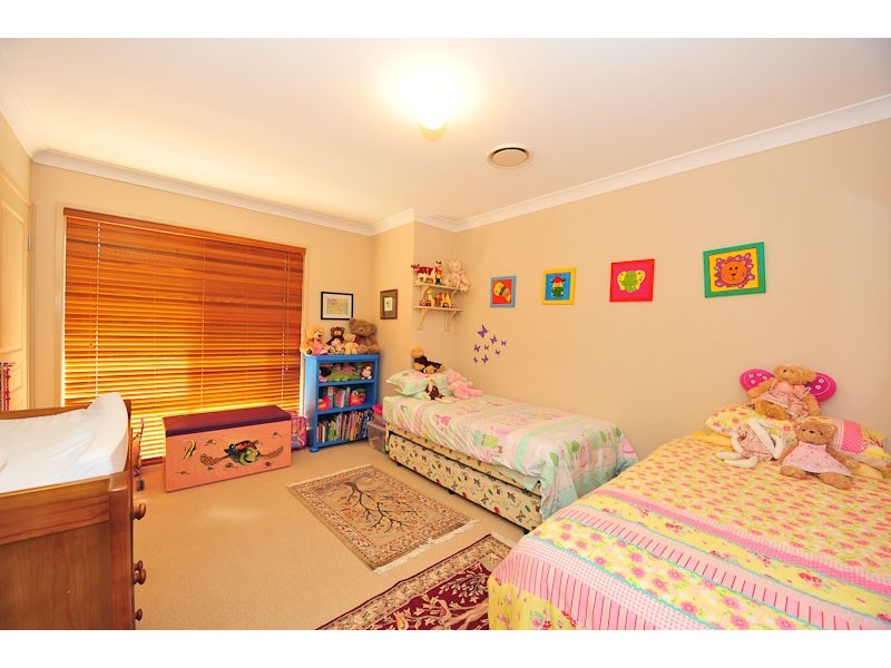 42 Neptune Street, Springfield Lakes QLD 4300