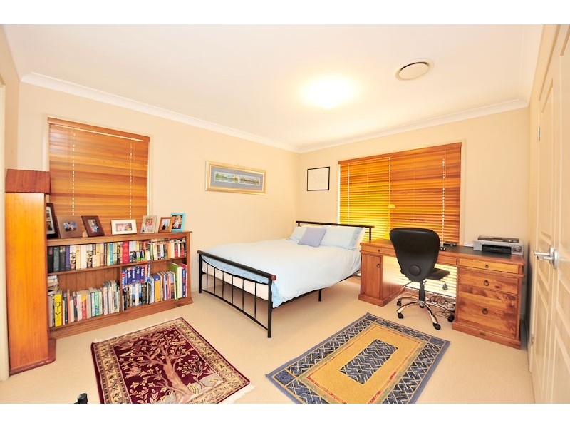 42 Neptune Street, Springfield Lakes QLD 4300