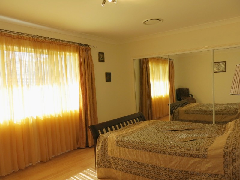 1 Carthage Street, Augustine Heights QLD 4300