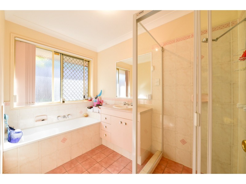 14 Midcrest Lane, Springfield QLD 4300