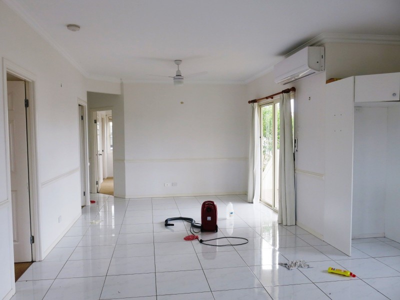 18 Brock Drive, Springfield Lakes QLD 4300