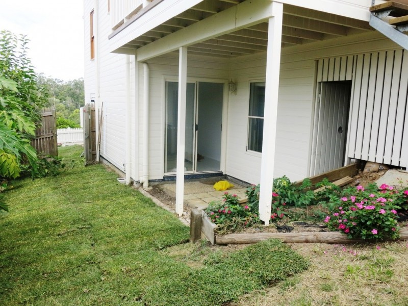 18 Brock Drive, Springfield Lakes QLD 4300