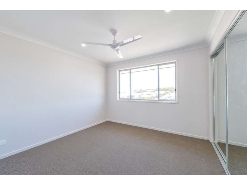 28 Grindelia Drive, Springfield Lakes QLD 4300