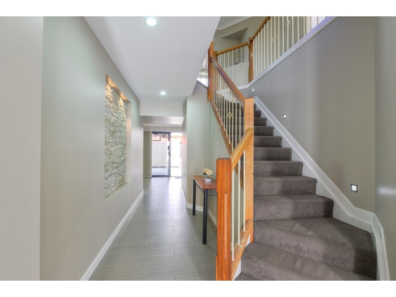 26 Jupiter Street, Springfield Lakes QLD 4300