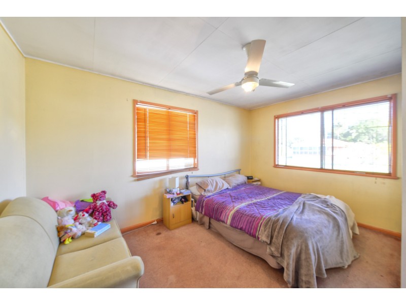 10 Vogel Road, Brassall QLD 4305