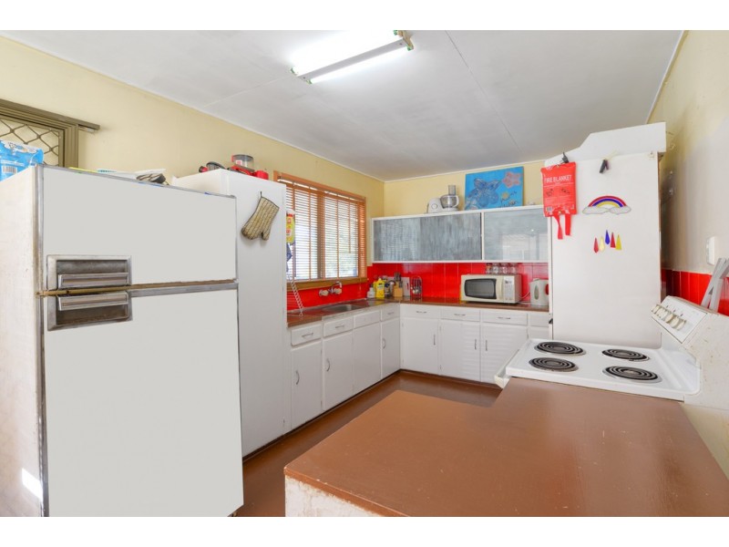 10 Vogel Road, Brassall QLD 4305