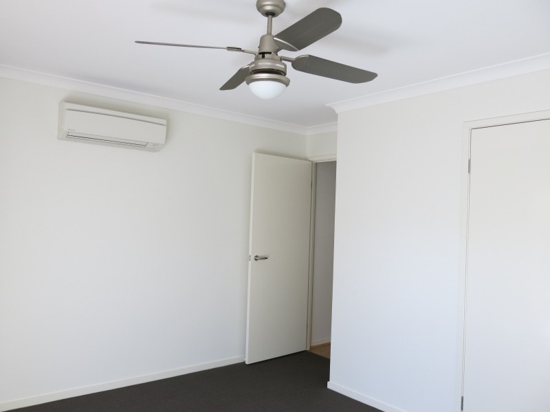 18 Glen Echo Street, Springfield Lakes QLD 4300