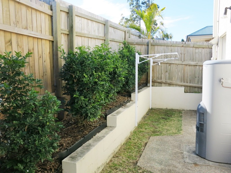 18 Glen Echo Street, Springfield Lakes QLD 4300
