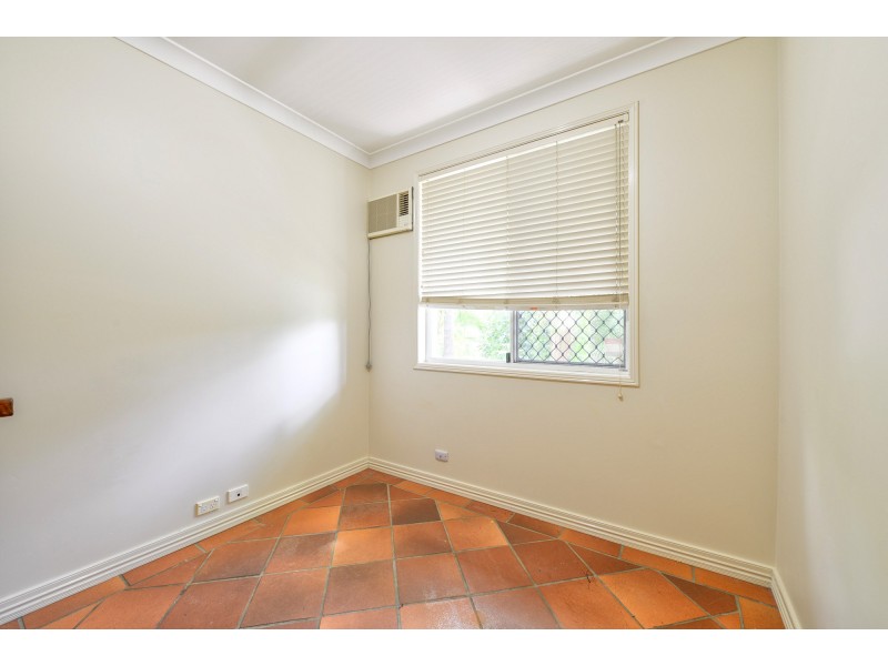 18 Vanessa Court, Camira QLD 4300