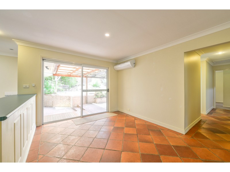 18 Vanessa Court, Camira QLD 4300