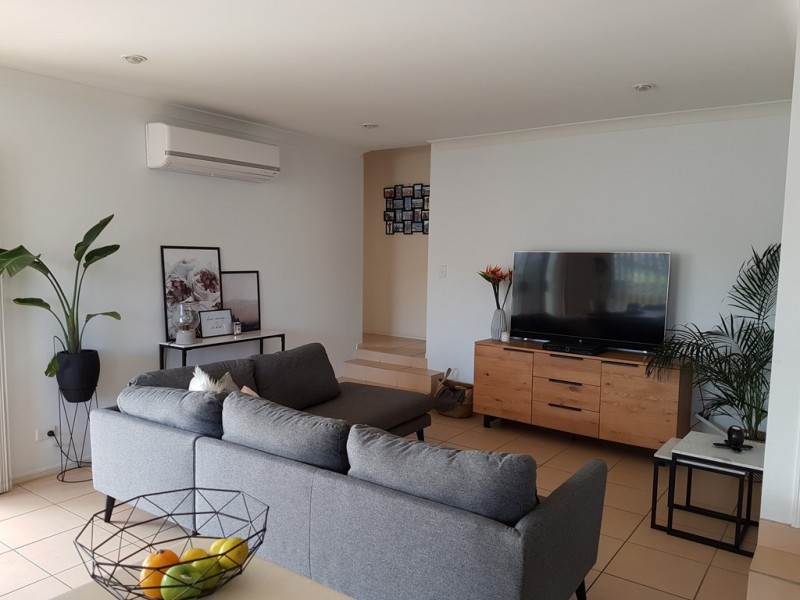 15 Horizon Drive, Springfield Lakes QLD 4300