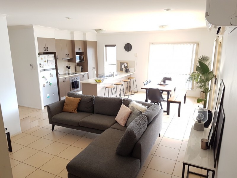 15 Horizon Drive, Springfield Lakes QLD 4300