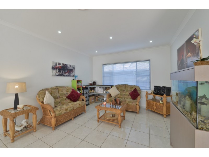 21 Laloki St, Camira QLD 4300