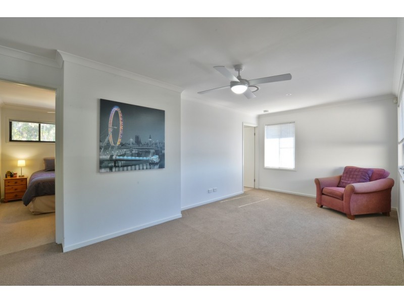 21 Laloki St, Camira QLD 4300